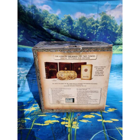 The Lord of the Rings: The Two Towers -No DVD, Collectors Box With Figure Gollum - Picture 2 of 6